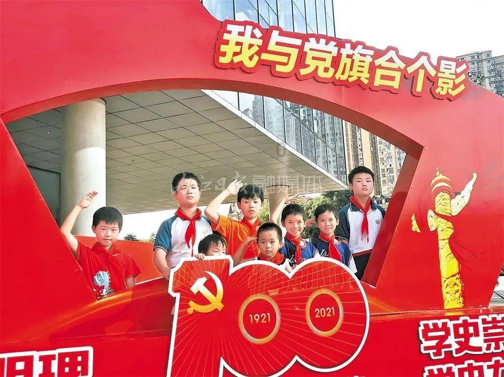 “小女孩”黑利：“比赛还远未结束”