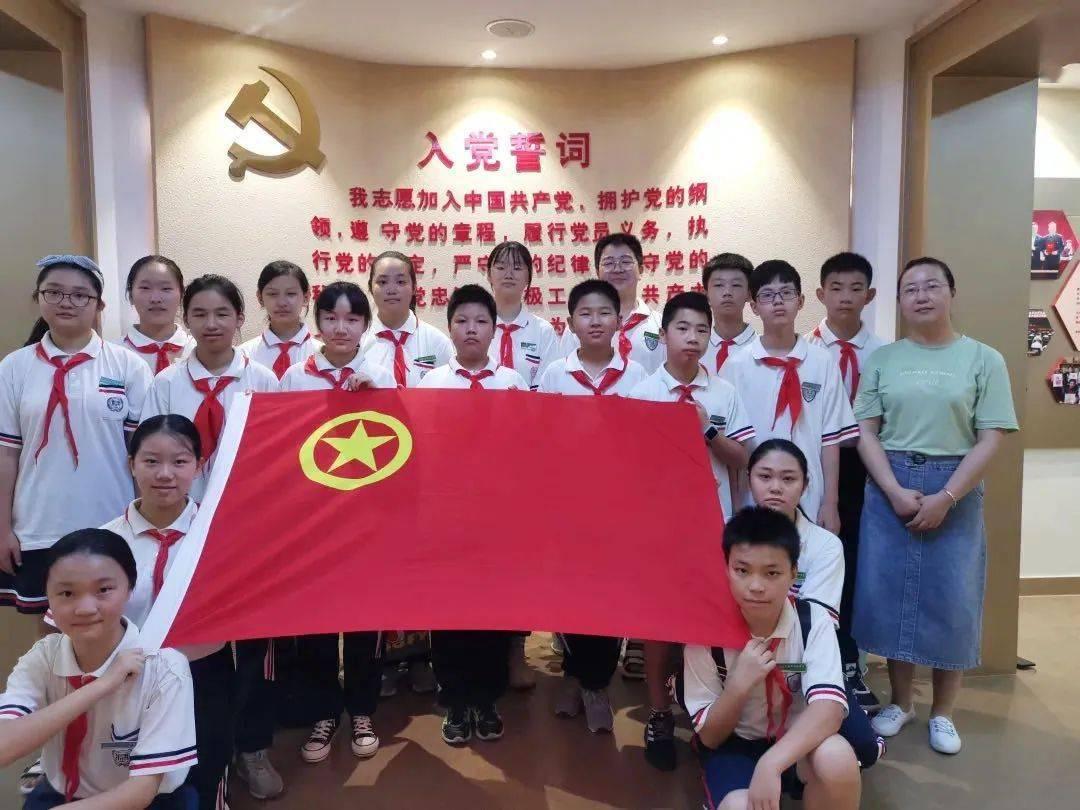 太夸张!订单已排到2025年!杭州小伙懵了:这么俏?