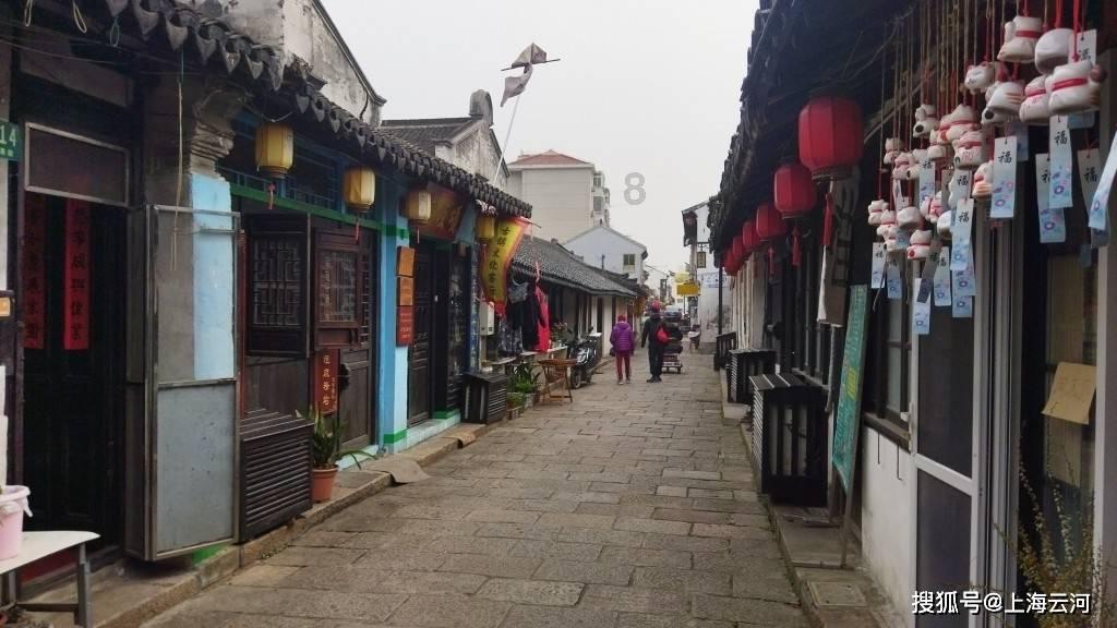 逃出林中村