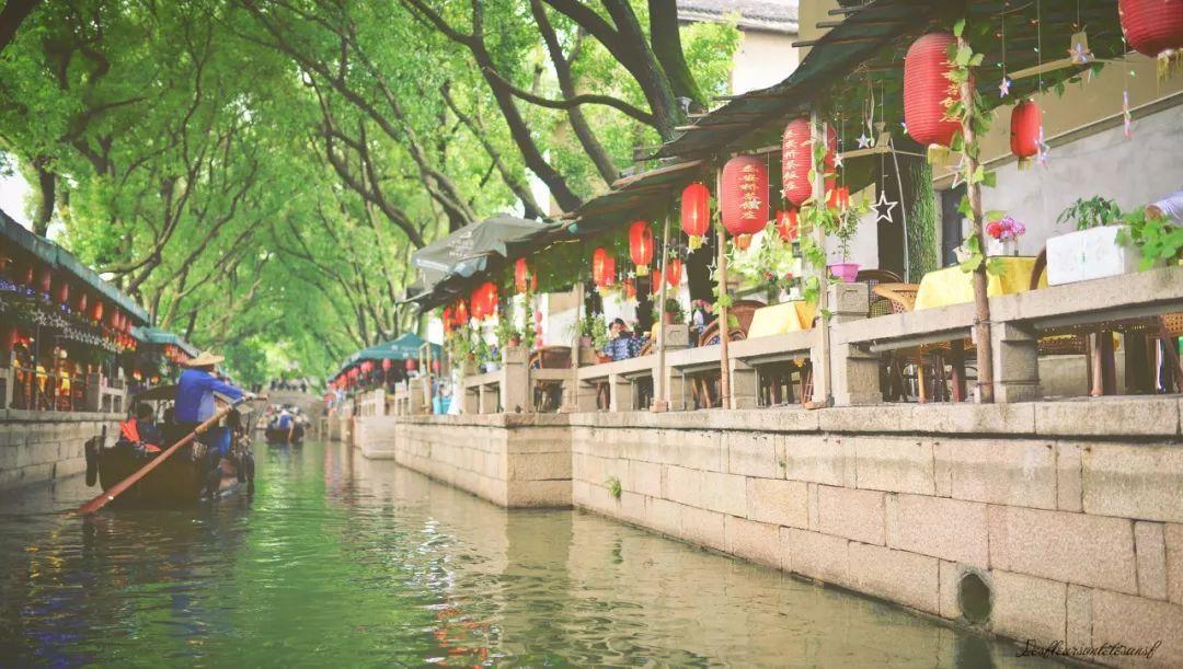 怎么把ppt里的视频弄到电脑上游戏画面